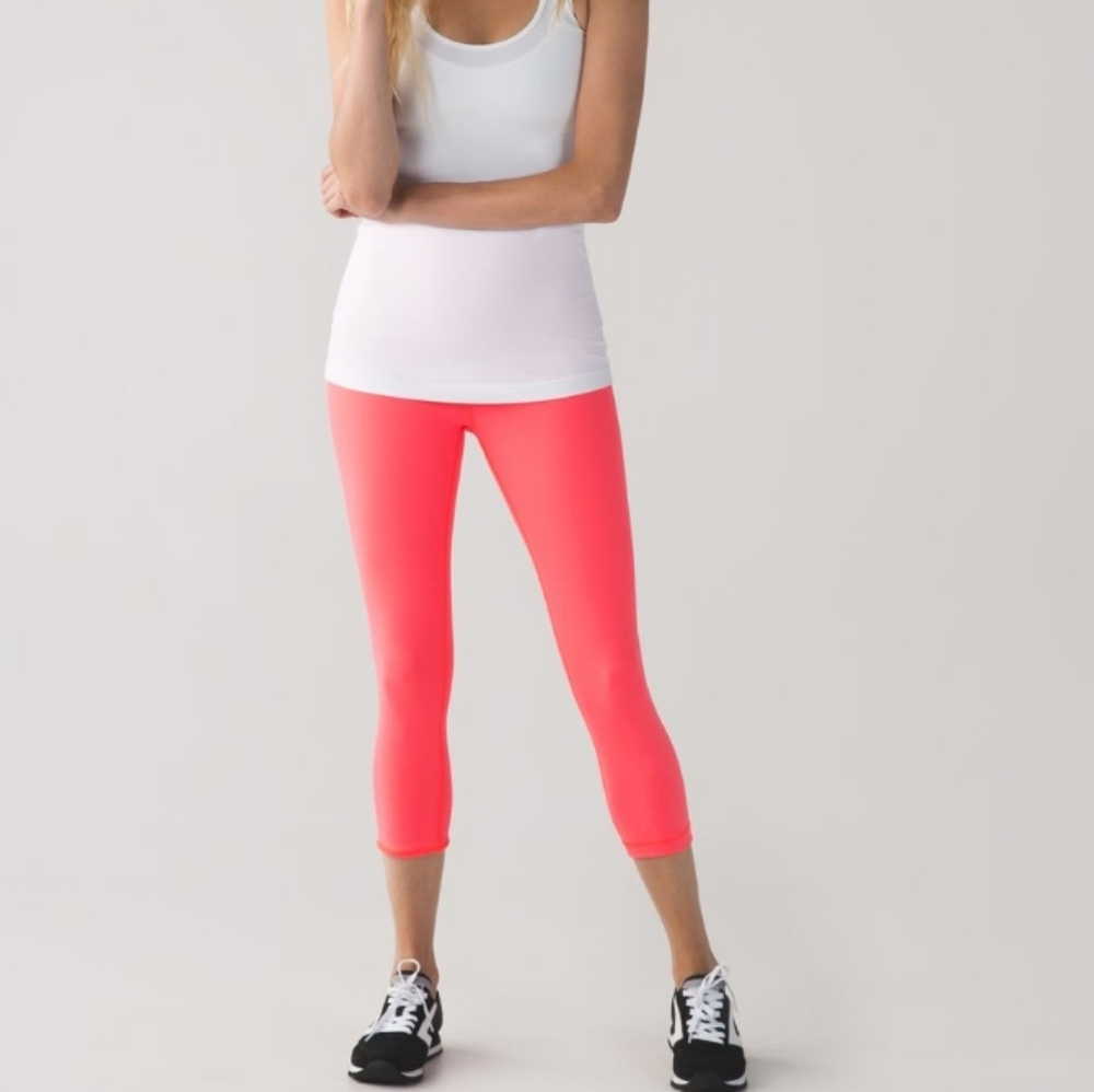 Lululemon Wunder Under Crop